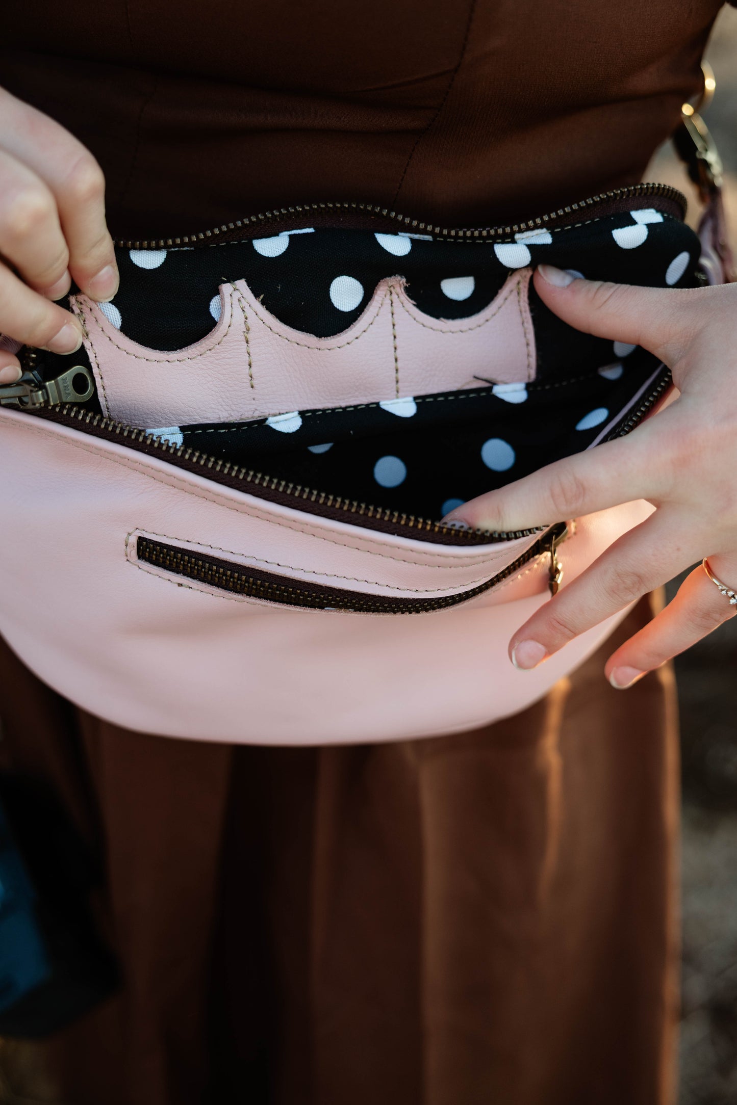 Creator Sling  Pink